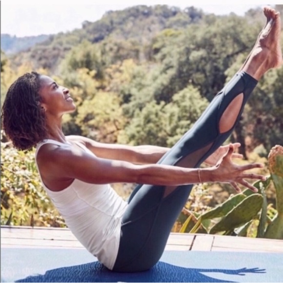 Athleta Navy Mesh Ankle Leggings - Picture 2 of 10